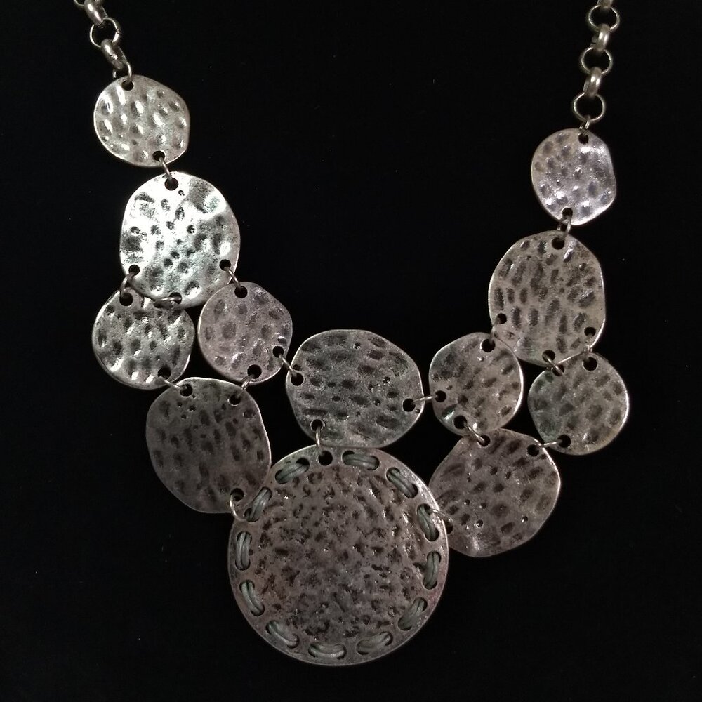 Ruby Rd Silver Tone Hammered Coin Bib Necklace Statement Necklace & Earrings - Picture 2 of 9